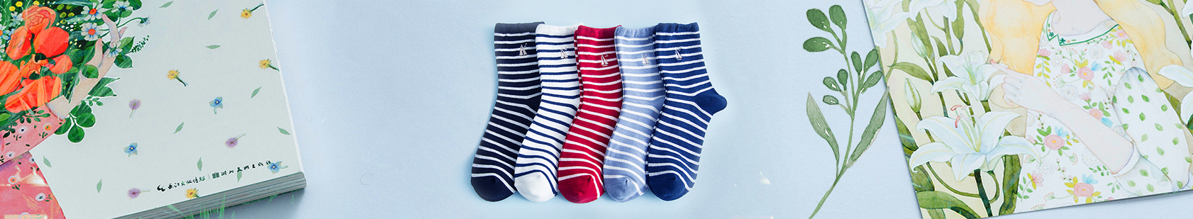 HOLIDAY SOCKS